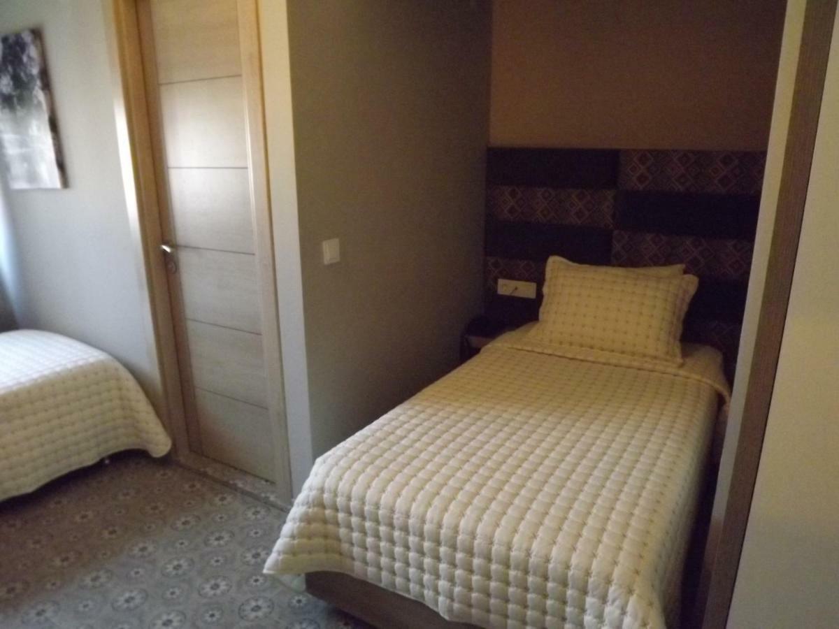 Hotel Acr 2*